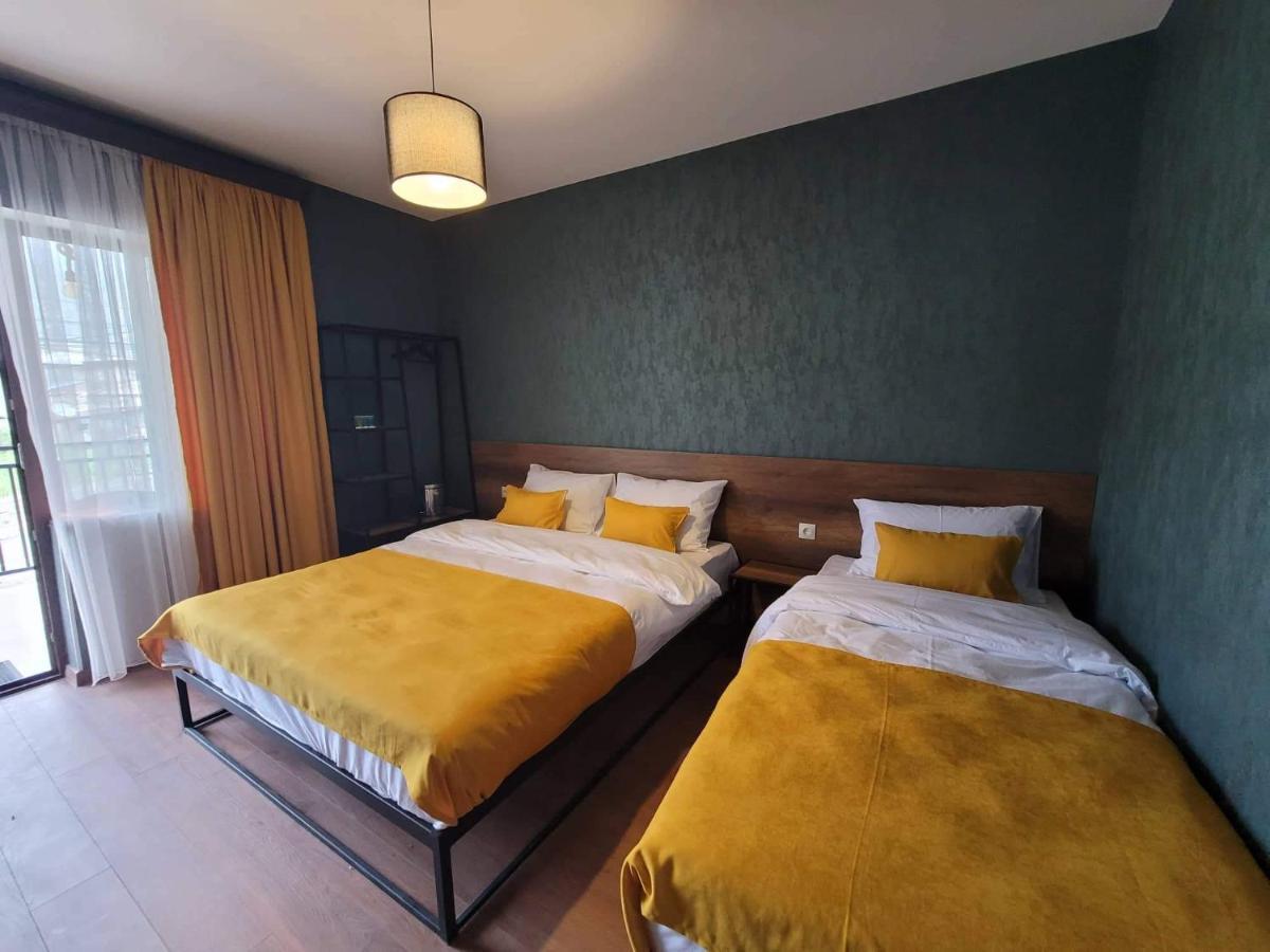 Paradise Inn Kazbegi Exteriör bild